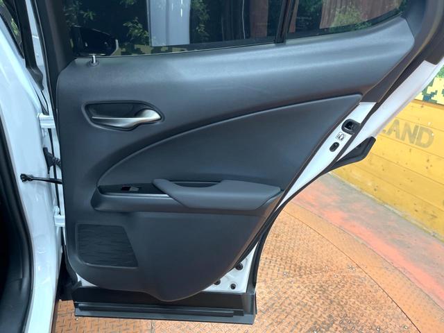 UX UX250h Fスポーツ 10型ナビ 全周囲カメラ レーダークルーズ セーフティシステム ブラインドスポットモニター 禁煙車 パワーバックドア シートベンチレーション レザーシート パワーシート LEDヘッド ETC2.0(34枚目)