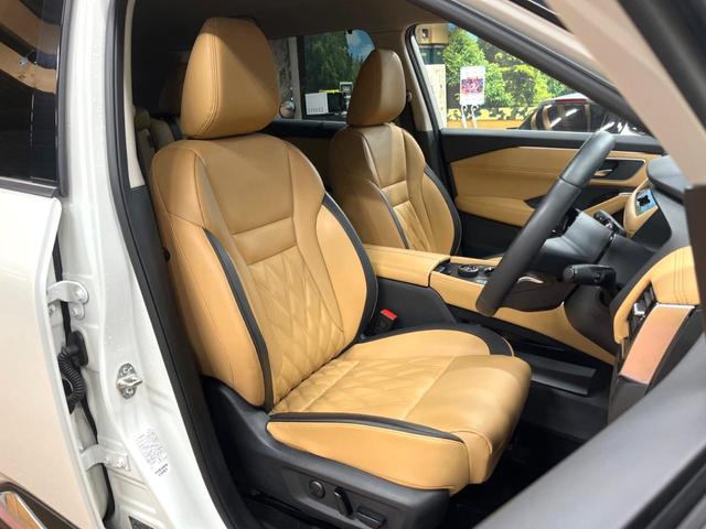 エクストレイル G e-4ORCE 12型ナビ 全周囲カメラ プロパイロット デジタルインナーミラー ブラインドスポットモニター 禁煙車 衝突軽減システム 全席シートヒーター パワーバックドア ワイヤレス充電 Bluetooth再生(9枚目)