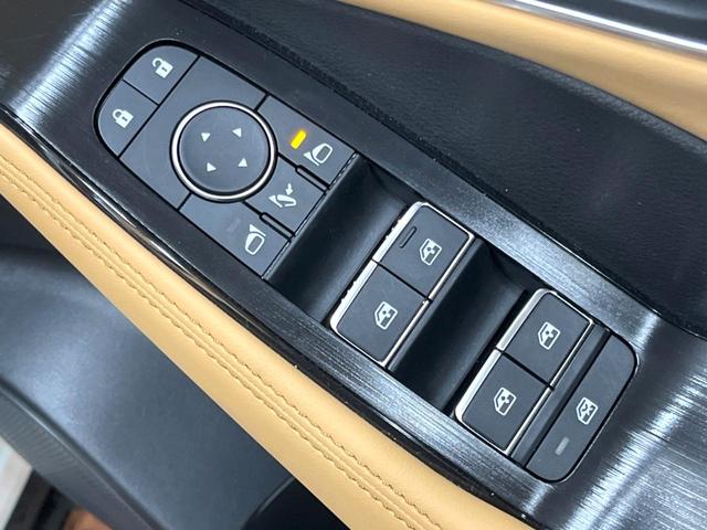 エクストレイル G e-4ORCE 12型ナビ 全周囲カメラ プロパイロット デジタルインナーミラー ブラインドスポットモニター 禁煙車 衝突軽減システム 全席シートヒーター パワーバックドア ワイヤレス充電 Bluetooth再生(43枚目)