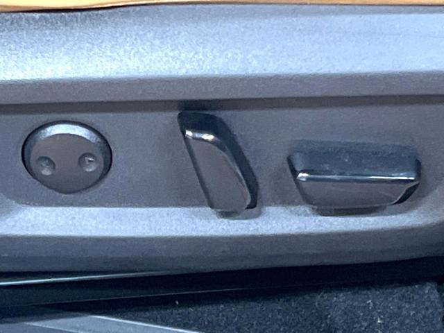 エクストレイル G e-4ORCE 12型ナビ 全周囲カメラ プロパイロット デジタルインナーミラー ブラインドスポットモニター 禁煙車 衝突軽減システム 全席シートヒーター パワーバックドア ワイヤレス充電 Bluetooth再生(45枚目)