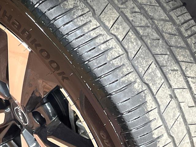 エクストレイル G e-4ORCE 12型ナビ 全周囲カメラ プロパイロット デジタルインナーミラー ブラインドスポットモニター 禁煙車 衝突軽減システム 全席シートヒーター パワーバックドア ワイヤレス充電 Bluetooth再生(65枚目)