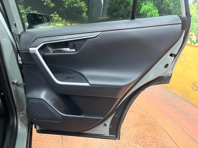 RAV4 アドベンチャー 9型ナビ 全周囲カメラ パワーバックドア シートエアコン 禁煙車 セーフティセンス レーダークルーズ ブラインドスポットモニター フルセグTV 純正19アルミ ETC2.0 クリアランスソナー(34枚目)