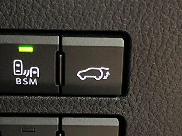 NX NX300h Fスポーツ 4WD 10型ナビ 全周囲カメラ ルーフレール 3眼LEDヘッド 禁煙車 黒革シート パワーバックドア シートエアコン レクサスセーフティ レーダークルーズ BSM クリアランスソナー 純正18アルミ(5枚目)
