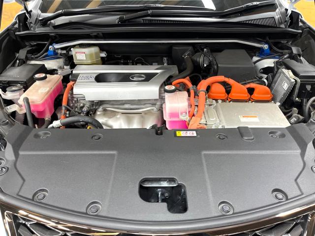NX NX300h Fスポーツ 4WD 10型ナビ 全周囲カメラ ルーフレール 3眼LEDヘッド 禁煙車 黒革シート パワーバックドア シートエアコン レクサスセーフティ レーダークルーズ BSM クリアランスソナー 純正18アルミ(18枚目)