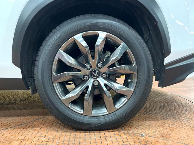 NX NX300h Fスポーツ 4WD 10型ナビ 全周囲カメラ ルーフレール 3眼LEDヘッド 禁煙車 黒革シート パワーバックドア シートエアコン レクサスセーフティ レーダークルーズ BSM クリアランスソナー 純正18アルミ(27枚目)