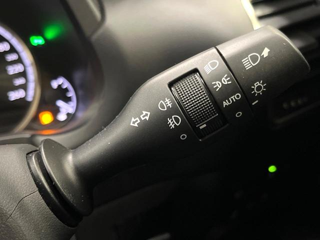 NX NX300h Fスポーツ 4WD 10型ナビ 全周囲カメラ ルーフレール 3眼LEDヘッド 禁煙車 黒革シート パワーバックドア シートエアコン レクサスセーフティ レーダークルーズ BSM クリアランスソナー 純正18アルミ(53枚目)