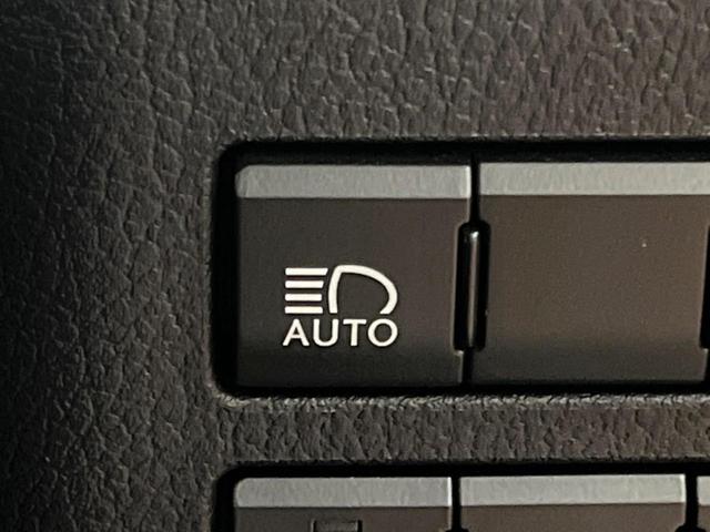 NX NX300h Fスポーツ 4WD 10型ナビ 全周囲カメラ ルーフレール 3眼LEDヘッド 禁煙車 黒革シート パワーバックドア シートエアコン レクサスセーフティ レーダークルーズ BSM クリアランスソナー 純正18アルミ(54枚目)