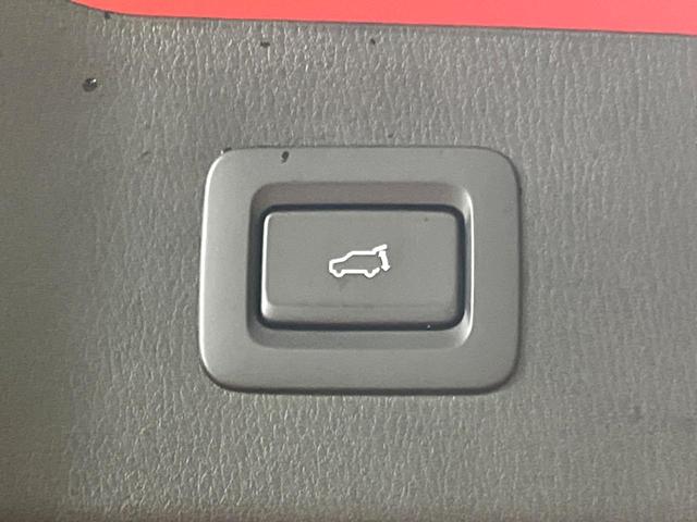 CX-5 25S スポーツアピアランス 禁煙車 10型ナビ 全周囲カメラ 衝突被害軽減システム レーダークルーズ ブラインドスポットモニター レザーシート コーナーセンサー 4WD LEDヘッド ETC オートハイビーム 車線逸脱警報(29枚目)