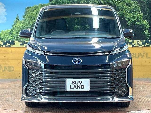 ヴォクシー ハイブリッドＳ－Ｚ　後席モニター　快適利便ＰＫＧ　１０型ナビ　禁煙車　両側パワスラ　パワーバックドア　シートヒーター　ＡＣ１００Ｖ　セーフティセンス　レーダークルーズ　ＢＳＭ　純正１７アルミ　バックカメラ　フルセグＴＶ（14枚目）