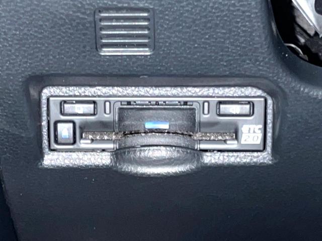 ヴォクシー ハイブリッドＳ－Ｚ　後席モニター　快適利便ＰＫＧ　１０型ナビ　禁煙車　両側パワスラ　パワーバックドア　シートヒーター　ＡＣ１００Ｖ　セーフティセンス　レーダークルーズ　ＢＳＭ　純正１７アルミ　バックカメラ　フルセグＴＶ（45枚目）