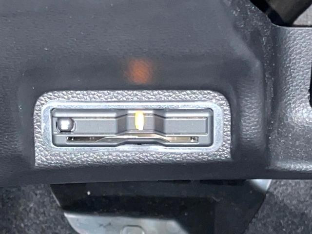 ヴェゼル e:HEV X・HuNTパッケージ 禁煙車 純正SDナビ 衝突被害軽減システム レーダークルーズ コーナーセンサー ハーフレザーシート ドラレコ バックカメラ スマートキー LEDヘッド ナビ連動ETC オートハイビーム 車線逸脱警報(7枚目)