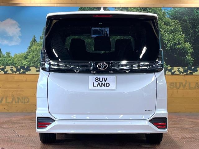 ヴォクシー ハイブリッドS-Z 年次改モデル 登録済未使用車 後席モニター 快適利便PKG トヨタチームメイト 10型ナビ 全周囲カメラ デジタルインナーミラー ユニバーサルステップ 3眼LEDヘッド パークアシスト 電動リアゲート(15枚目)