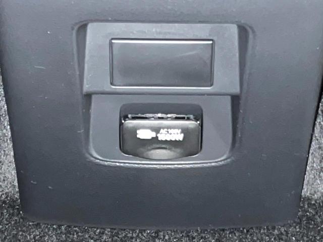 ヴォクシー ハイブリッドS-Z 年次改モデル 登録済未使用車 後席モニター 快適利便PKG トヨタチームメイト 10型ナビ 全周囲カメラ デジタルインナーミラー ユニバーサルステップ 3眼LEDヘッド パークアシスト 電動リアゲート(28枚目)