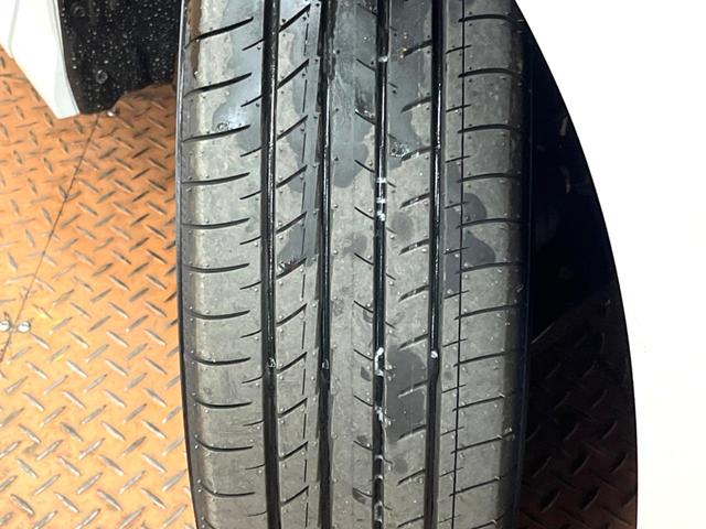 ヴォクシー ハイブリッドS-Z 年次改モデル 登録済未使用車 後席モニター 快適利便PKG トヨタチームメイト 10型ナビ 全周囲カメラ デジタルインナーミラー ユニバーサルステップ 3眼LEDヘッド パークアシスト 電動リアゲート(55枚目)