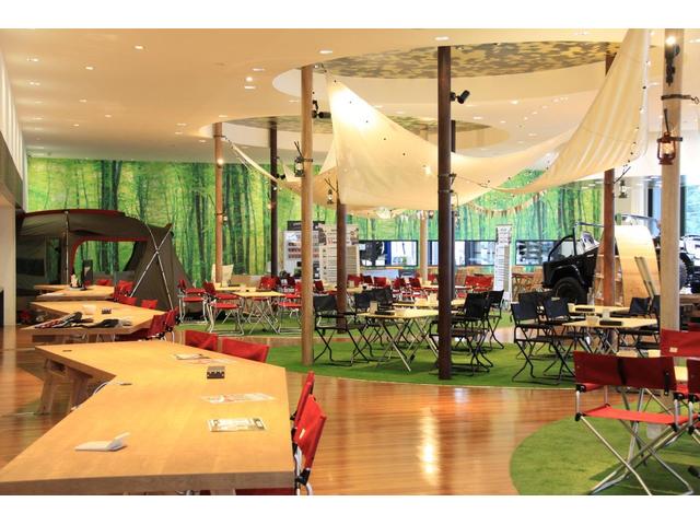 ヴォクシー ハイブリッドS-Z 年次改モデル 登録済未使用車 後席モニター 快適利便PKG トヨタチームメイト 10型ナビ 全周囲カメラ デジタルインナーミラー ユニバーサルステップ 3眼LEDヘッド パークアシスト 電動リアゲート(79枚目)