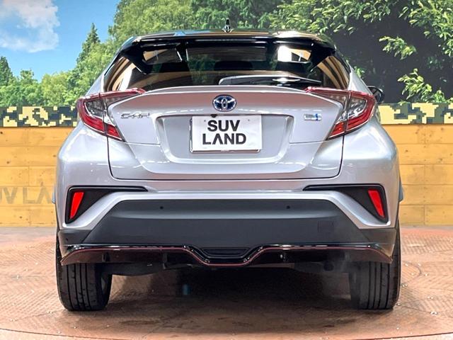 安心の最長10年・走行無制限保証(有償)をご用意。保証内容も充実はもちろん、無料点検&オイル交換や、年中無休の全国・24時間ロードサービスも付帯されておりますのでご安心下さい。