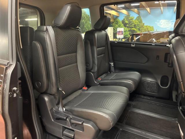 セレナ e-パワー ハイウェイスターV 後席モニター セーフティパックB 10型ナビ 全周囲カメラ プロパイロット 防水シート 禁煙車 両側パワスラ デジタルインナーミラー 衝突軽減 ブラインドスポットモニター 純正15アルミ LEDヘッド(9枚目)