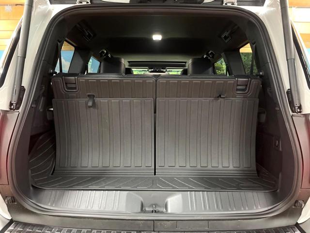 ランドクルーザー250 VX 丸目LEDヘッド トヨタチームメイト サンルーフ 12型ナビ 全周囲カメラ 7人乗り 禁煙車 ルーフレール シートエアコン パワーバックドア デジタルインナーミラー セーフティセンス レーダークルーズ(11枚目)