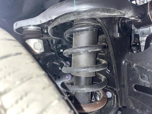 ランドクルーザー250 VX 丸目LEDヘッド トヨタチームメイト サンルーフ 12型ナビ 全周囲カメラ 7人乗り 禁煙車 ルーフレール シートエアコン パワーバックドア デジタルインナーミラー セーフティセンス レーダークルーズ(20枚目)