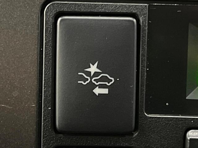 ハイエースバン スーパーGL ダークプライムII モデリスタエアロ SDナビ フルセグTV バックカメラ 両側パワスラ 衝突軽減 車線逸脱警報 オートハイビーム ETC LEDヘッド AC100V電源 スマートキー オートエアコン 電動格納ミラー(7枚目)