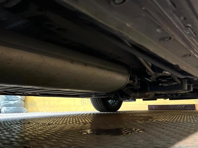 アルファード 2.5S Cパッケージ サンルーフ 後席モニター 9型ナビ 3眼LEDヘッド 禁煙車 CD/DVD再生 フルセグTV 両側パワスラ パワーバックドア シートエアコン デジタルインナーミラー セーフティセンス レーダークルーズ(27枚目)