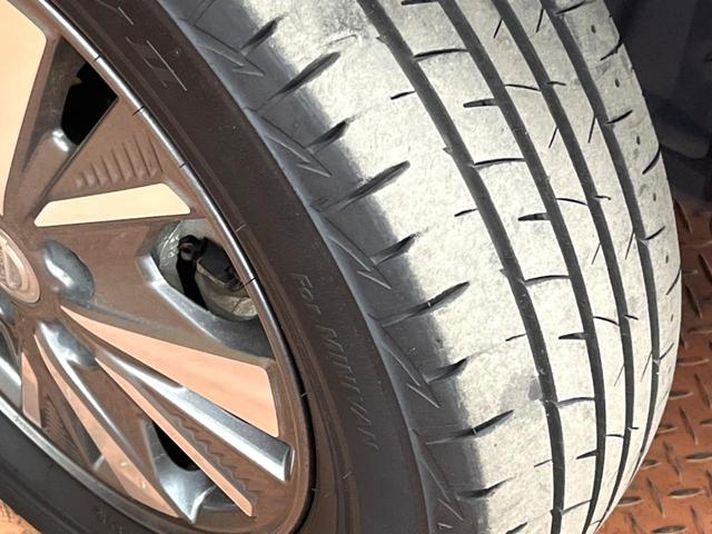 セレナ e-パワー ハイウェイスターV 純正エアロ 後席モニター セーフティパックB 9型ナビ 全周囲カメラ プロパイロット シートヒーター 禁煙車 両側パワスラ パークアシスト 衝突軽減 クリアランスソナー 純正15アルミ フルセグTV(22枚目)