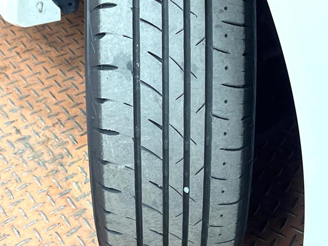 セレナ e-パワー ハイウェイスターV 純正エアロ 後席モニター セーフティパックB 9型ナビ 全周囲カメラ プロパイロット シートヒーター 禁煙車 両側パワスラ パークアシスト 衝突軽減 クリアランスソナー 純正15アルミ フルセグTV(23枚目)