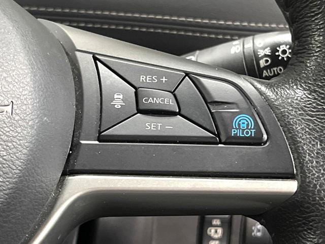 セレナ e-パワー ハイウェイスターV 純正エアロ 後席モニター セーフティパックB 9型ナビ 全周囲カメラ プロパイロット シートヒーター 禁煙車 両側パワスラ パークアシスト 衝突軽減 クリアランスソナー 純正15アルミ フルセグTV(51枚目)