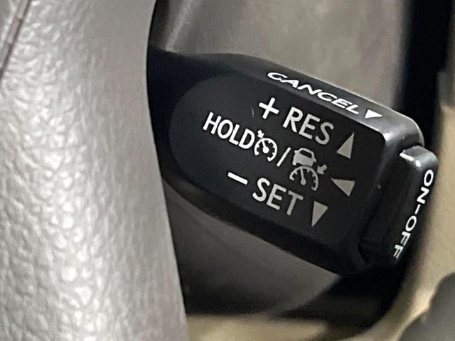 ランドクルーザープラド TX Lパッケージ マットブラックエディション サンルーフ メーカーナビ 全周囲カメラ 7人 ブラインドスポットモニター 純正サイドステップ 寒冷地仕様 禁煙車 ベージュ革シート レーダークルーズ シートベンチレーション セーフティセンス ETC(6枚目)