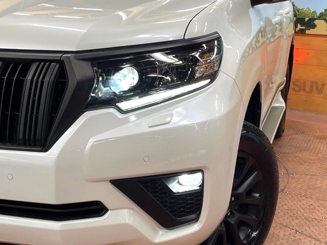 ランドクルーザープラド TX Lパッケージ マットブラックエディション サンルーフ メーカーナビ 全周囲カメラ 7人 ブラインドスポットモニター 純正サイドステップ 寒冷地仕様 禁煙車 ベージュ革シート レーダークルーズ シートベンチレーション セーフティセンス ETC(14枚目)