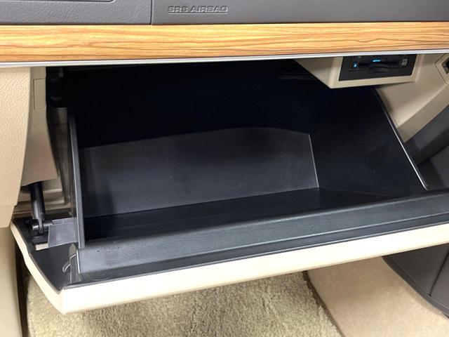 ランドクルーザープラド TX Lパッケージ マットブラックエディション サンルーフ メーカーナビ 全周囲カメラ 7人 ブラインドスポットモニター 純正サイドステップ 寒冷地仕様 禁煙車 ベージュ革シート レーダークルーズ シートベンチレーション セーフティセンス ETC(22枚目)