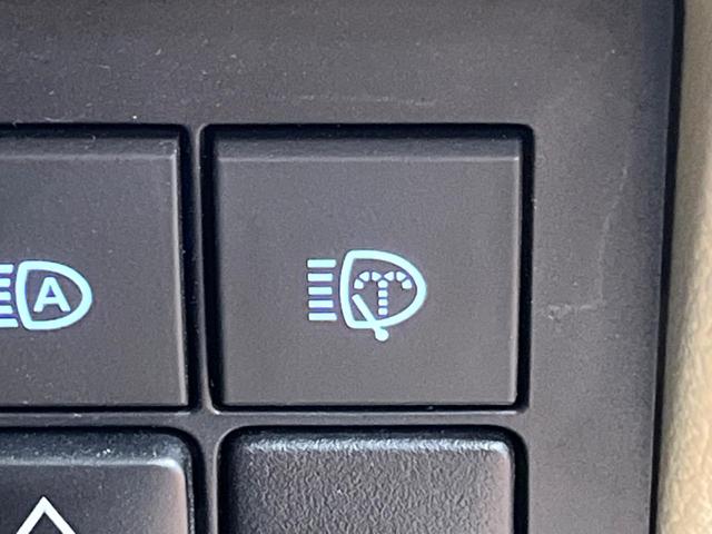 ランドクルーザープラド TX Lパッケージ マットブラックエディション サンルーフ メーカーナビ 全周囲カメラ 7人 ブラインドスポットモニター 純正サイドステップ 寒冷地仕様 禁煙車 ベージュ革シート レーダークルーズ シートベンチレーション セーフティセンス ETC(53枚目)