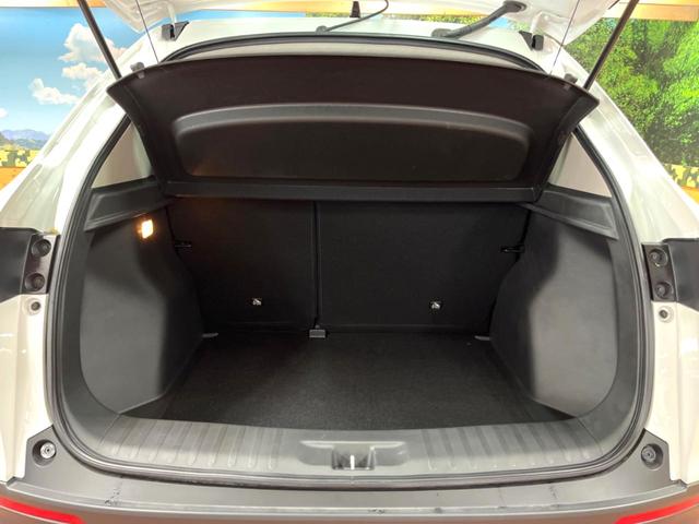 WR-V Z ブラックスタイル 禁煙車 純正8型ナビ バックカメラ アダプティブクルーズコントロール ホンダセンシング LEDヘッド&フォグ 純正17インチアルミ フルセグ Bluetooth スマートキー オートエアコン(10枚目)