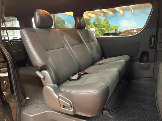 ハイエースバン スーパーGL ダークプライムII 後席モニター SDナビ 全周囲カメラ 両側パワスラ 禁煙車 フルセグTV 衝突軽減 LEDヘッド 純正15アルミ ハーフレザーシート 車線逸脱警報 オートハイビーム コーナーセンサー ETC2.0(9枚目)