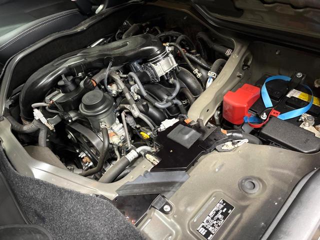 ハイエースバン スーパーGL ダークプライムII 後席モニター SDナビ 全周囲カメラ 両側パワスラ 禁煙車 フルセグTV 衝突軽減 LEDヘッド 純正15アルミ ハーフレザーシート 車線逸脱警報 オートハイビーム コーナーセンサー ETC2.0(21枚目)