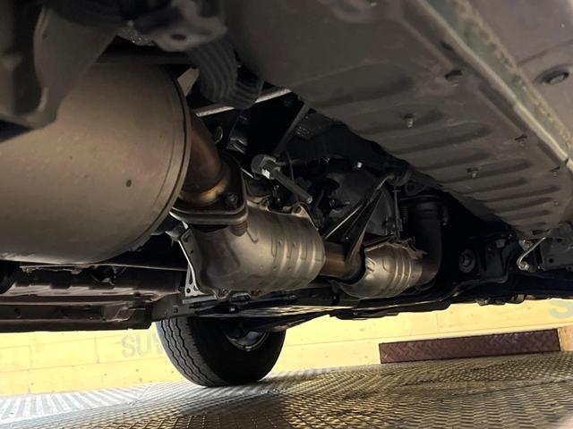 ハイエースバン スーパーGL ダークプライムII 後席モニター SDナビ 全周囲カメラ 両側パワスラ 禁煙車 フルセグTV 衝突軽減 LEDヘッド 純正15アルミ ハーフレザーシート 車線逸脱警報 オートハイビーム コーナーセンサー ETC2.0(28枚目)