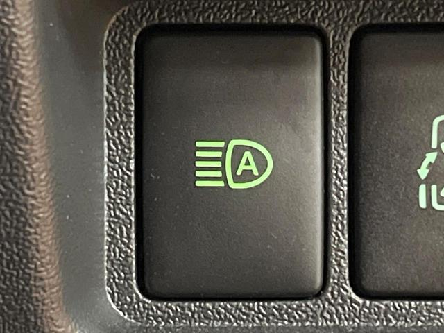 ハイエースバン スーパーGL ダークプライムII 後席モニター SDナビ 全周囲カメラ 両側パワスラ 禁煙車 フルセグTV 衝突軽減 LEDヘッド 純正15アルミ ハーフレザーシート 車線逸脱警報 オートハイビーム コーナーセンサー ETC2.0(44枚目)