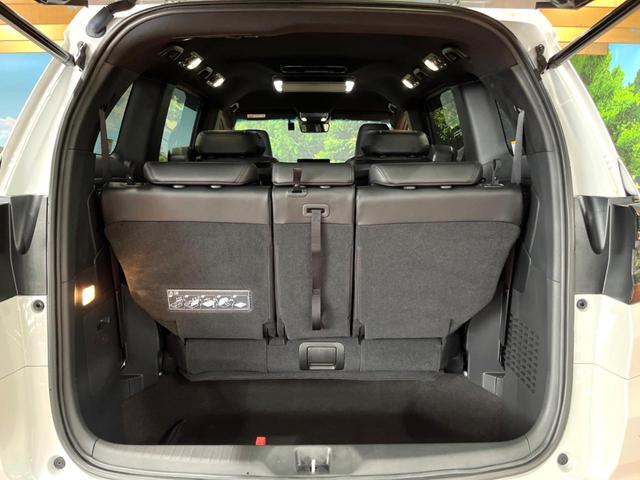 オデッセイハイブリッド e:HEVアブソルート・EXブラックエディション 後席モニター 11型ナビ 全周囲カメラ 両側電動ドア ホンダセンシング ブラインドスポットモニター パワーバックドア レザーシート シートヒーター LEDヘッド クリアランスソナー パワーシート(12枚目)