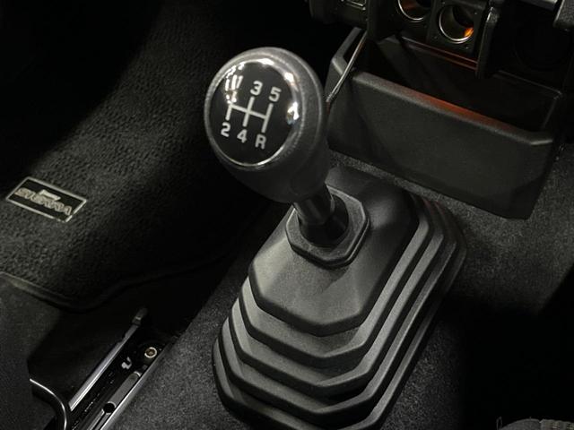 ジムニーシエラ JC 5速MT 9型ナビ バックカメラ デジタルインナーミラー セーフティサポート 禁煙車 シートヒーター ダウンヒルアシスト ドラレコ コーナーセンサー LEDヘッド ETC クルコン オートライト(3枚目)