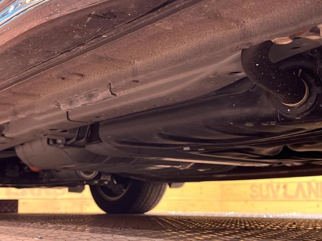 オデッセイハイブリッド e:HEVアブソルート 後席モニター 11型ナビ 全周囲カメラ 禁煙車 両側電動ドア ホンダセンシング ブラインドスポットモニター レザーシート シートヒーター LEDヘッド クリアランスソナー パワーシート ETC(26枚目)