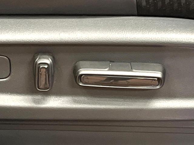 オデッセイハイブリッド e:HEVアブソルート 後席モニター 11型ナビ 全周囲カメラ 禁煙車 両側電動ドア ホンダセンシング ブラインドスポットモニター レザーシート シートヒーター LEDヘッド クリアランスソナー パワーシート ETC(57枚目)