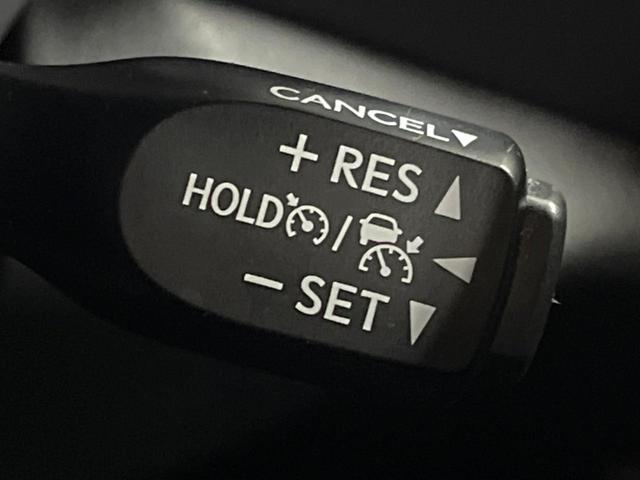 C-HR G TRDエアロ 9型ナビ 禁煙車 セーフティセンス レーダークルーズ ブラインドスポットモニター シートヒーター バックカメラ ETC LEDヘッド 純正18アルミ フルセグTV オートハイビーム(6枚目)