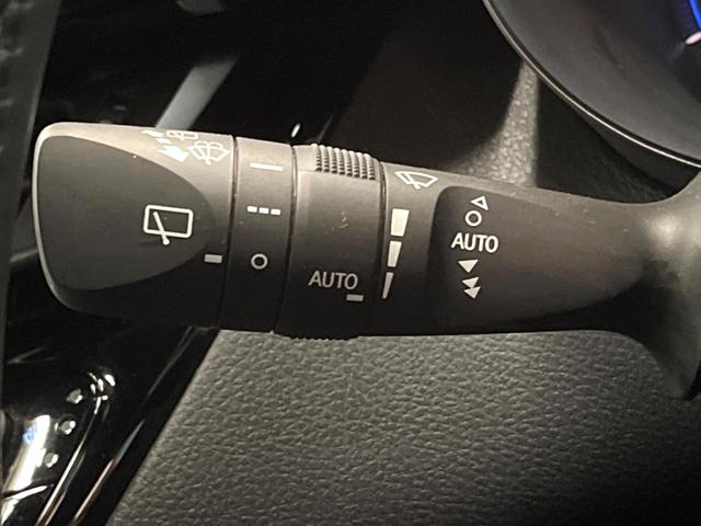 C-HR G TRDエアロ 9型ナビ 禁煙車 セーフティセンス レーダークルーズ ブラインドスポットモニター シートヒーター バックカメラ ETC LEDヘッド 純正18アルミ フルセグTV オートハイビーム(31枚目)