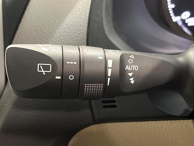 ランドクルーザープラド TX Lパッケージ マットブラックエディション サンルーフ メーカーナビ 全周囲カメラ 7人乗り ブラインドスポットモニター ベージュ革シート 禁煙車 シートエアコン ルーフレール セーフティセンス レーダークルーズ 純正18アルミ ETC2.0(32枚目)