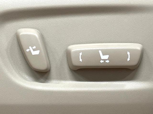 ランドクルーザープラド TX Lパッケージ マットブラックエディション サンルーフ メーカーナビ 全周囲カメラ 7人乗り ブラインドスポットモニター ベージュ革シート 禁煙車 シートエアコン ルーフレール セーフティセンス レーダークルーズ 純正18アルミ ETC2.0(39枚目)