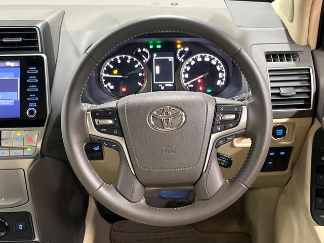 ランドクルーザープラド TX Lパッケージ マットブラックエディション サンルーフ メーカーナビ 全周囲カメラ 7人乗り ブラインドスポットモニター ベージュ革シート 禁煙車 シートエアコン ルーフレール セーフティセンス レーダークルーズ 純正18アルミ ETC2.0(41枚目)