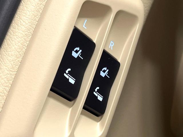 ランドクルーザープラド TX Lパッケージ マットブラックエディション サンルーフ メーカーナビ 全周囲カメラ 7人乗り ブラインドスポットモニター ベージュ革シート 禁煙車 シートエアコン ルーフレール セーフティセンス レーダークルーズ 純正18アルミ ETC2.0(42枚目)