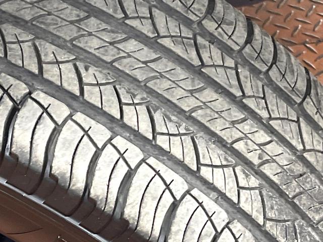 ランドクルーザープラド TX Lパッケージ マットブラックエディション サンルーフ メーカーナビ 全周囲カメラ 7人乗り ブラインドスポットモニター ベージュ革シート 禁煙車 シートエアコン ルーフレール セーフティセンス レーダークルーズ 純正18アルミ ETC2.0(50枚目)