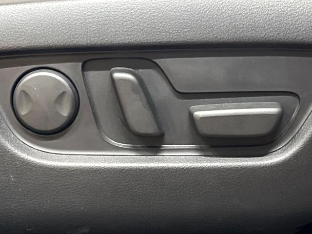 CX-80 XD Lパッケージ パノラマルーフ BOSEサウンド 12型ナビ 全周囲カメラ ルーフレール 6人乗り 後席ウォークスルー 禁煙車 白革シート シートヒーター パワーバックドア BSM 純正20アルミ LEDヘッド(47枚目)