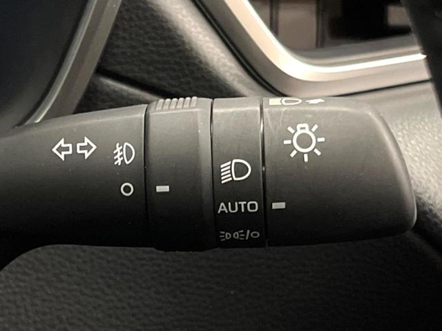 カローラクロス ハイブリッド Z ガラスルーフ 10型ナビ 全周囲カメラ 禁煙車 トヨタチームメイト ブラインドスポットモニター パワーバックドア シートヒーター レーダークルーズ セーフティセンス 純正18インチアルミ LEDヘッド(33枚目)